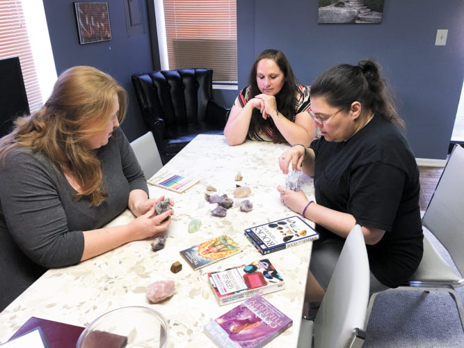 Not In Cards For Parkersburg Business News, Sports